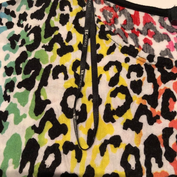 Forever 21 Multicolor Leopard Cat Print Blouse – Soft, Size S/P - Picture 4 of 7